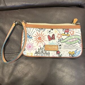 Disney Dooney & Bourke Wristlet!